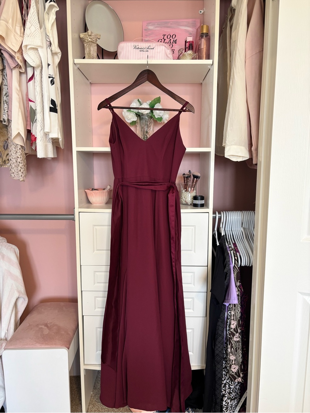 White by Vera Wang Burgundy Spaghetti-Strap V-Neck Maxi Dress